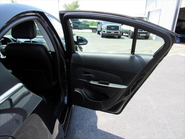 used 2014 Chevrolet Cruze car, priced at $8,895