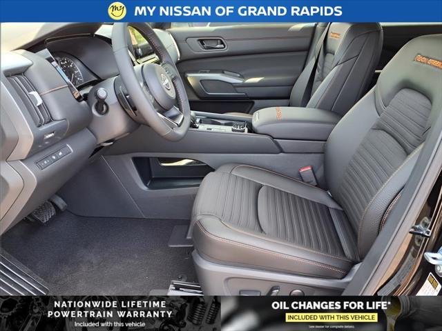 new 2025 Nissan Pathfinder car, priced at $43,960