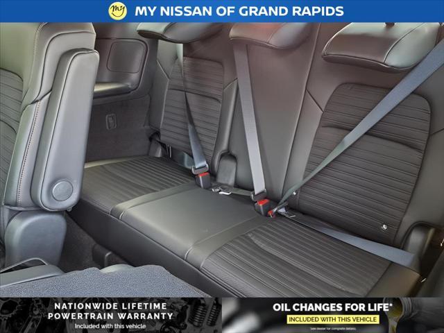 new 2025 Nissan Pathfinder car, priced at $43,960