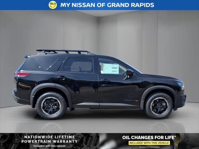 new 2025 Nissan Pathfinder car, priced at $43,960