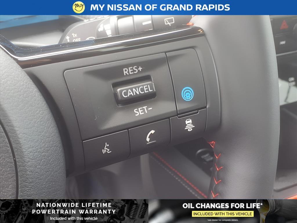 new 2025 Nissan Kicks car, priced at $31,008