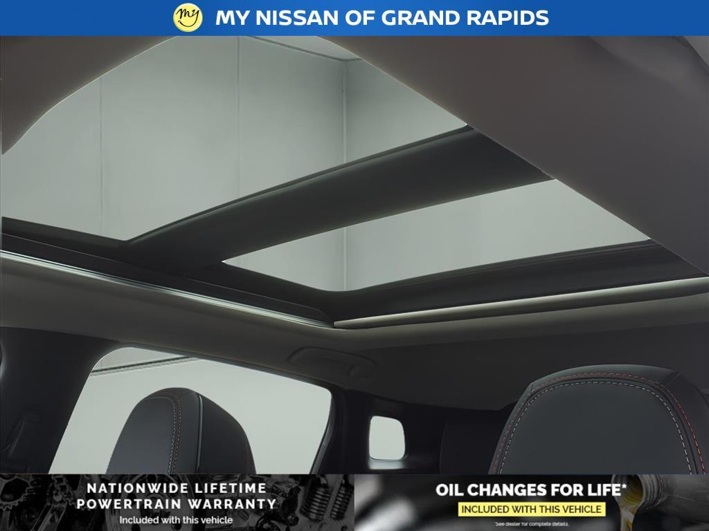 new 2025 Nissan Kicks car, priced at $31,008