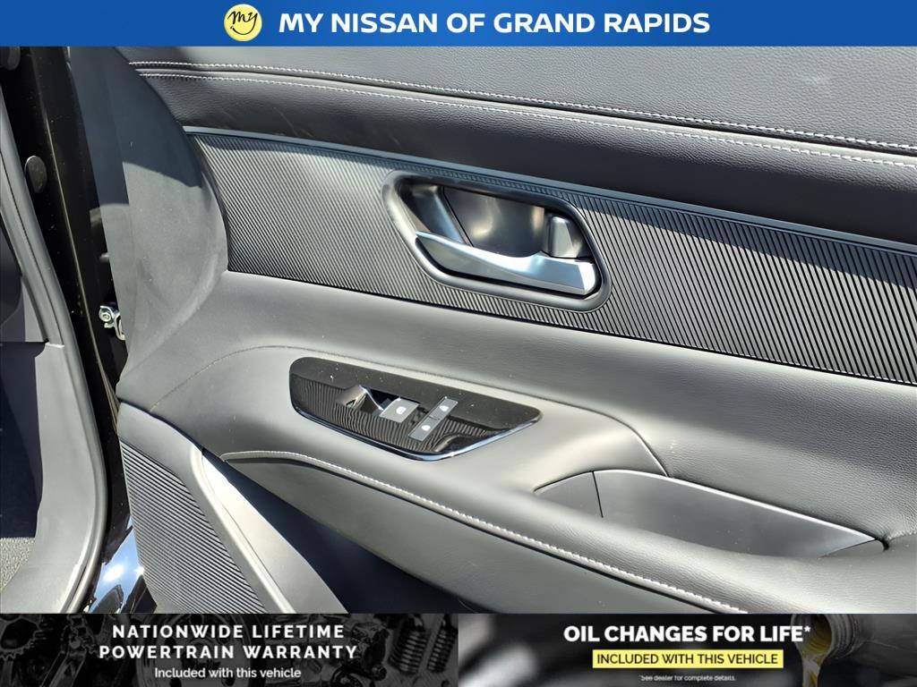 new 2025 Nissan Murano car, priced at $37,003