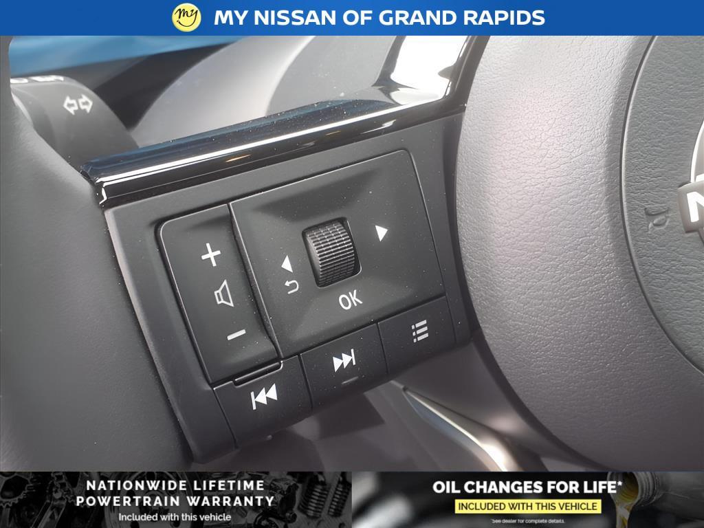 new 2025 Nissan Kicks car, priced at $32,370
