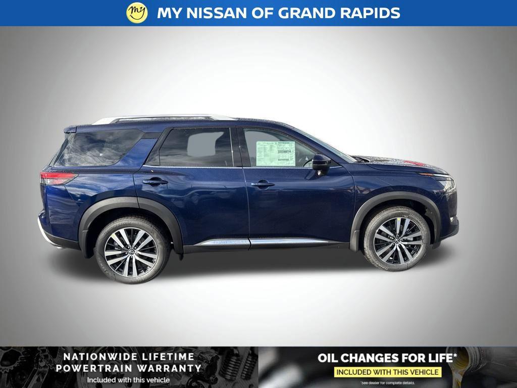 new 2025 Nissan Pathfinder car, priced at $46,564