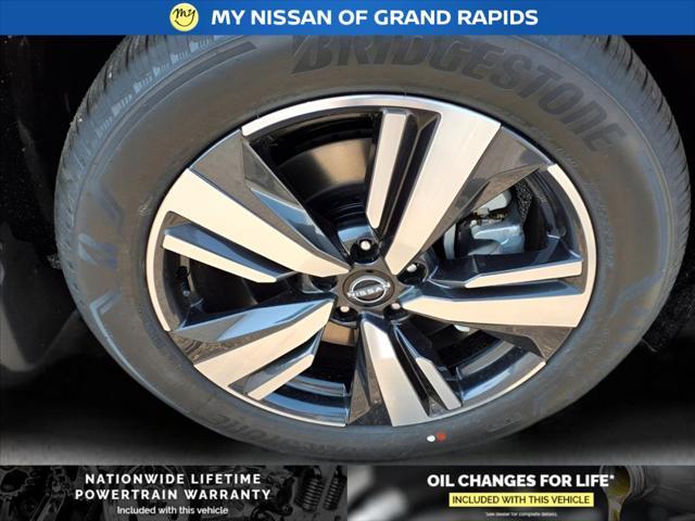 new 2025 Nissan Rogue car, priced at $44,550