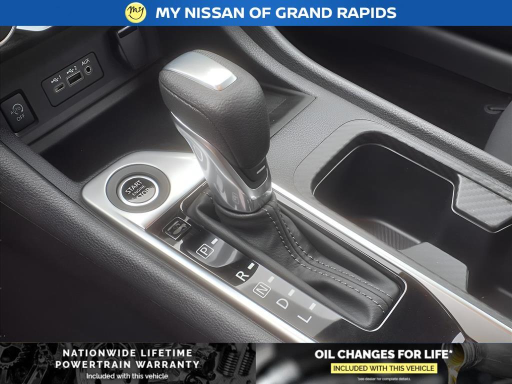 new 2025 Nissan Sentra car, priced at $23,104