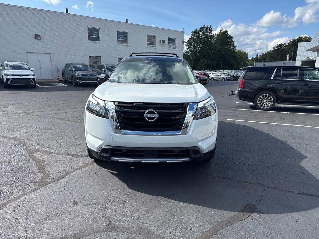 new 2025 Nissan Pathfinder car, priced at $47,908