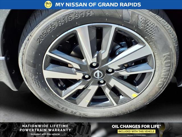 new 2025 Nissan Versa car, priced at $21,760