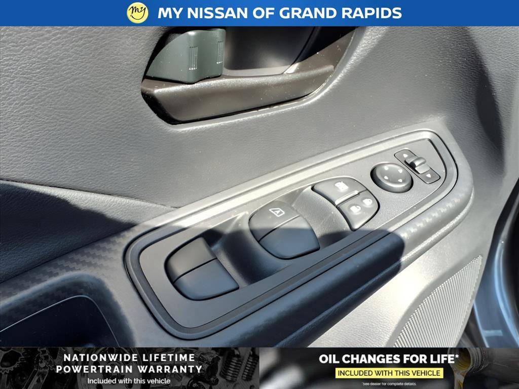 new 2025 Nissan Versa car, priced at $19,995