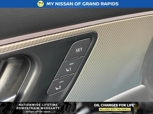 new 2025 Nissan Murano car, priced at $47,957
