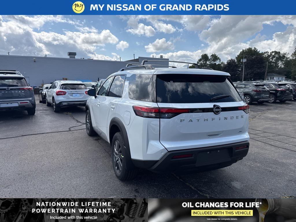 new 2025 Nissan Pathfinder car, priced at $41,571