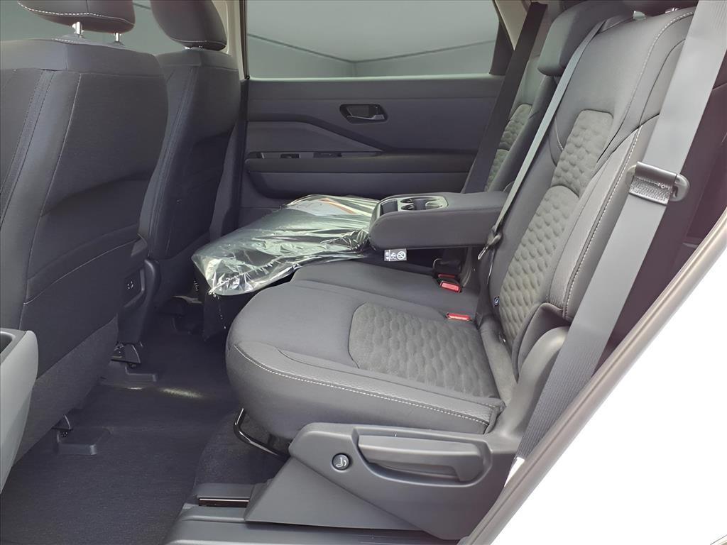 new 2025 Nissan Pathfinder car, priced at $37,071