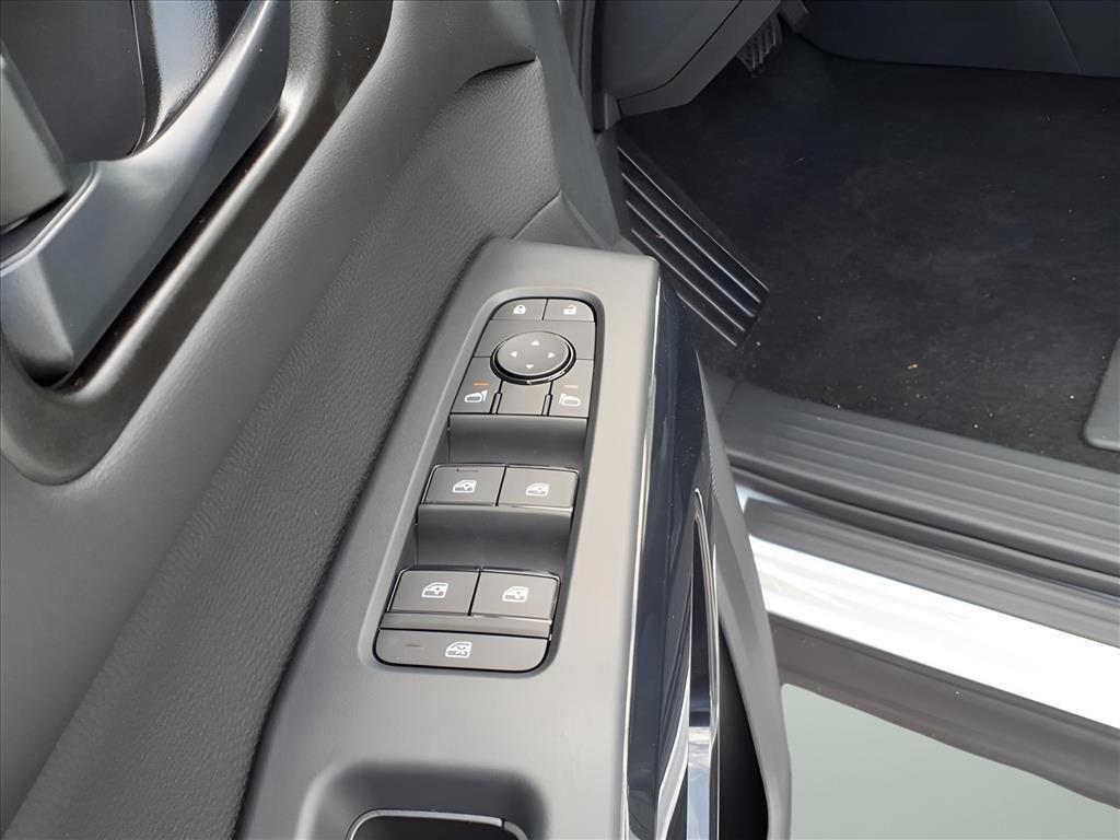new 2025 Nissan Pathfinder car, priced at $37,071