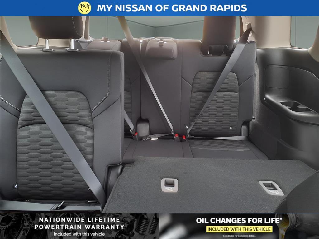 new 2025 Nissan Pathfinder car, priced at $38,384