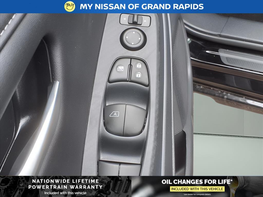 new 2025 Nissan Sentra car, priced at $22,953