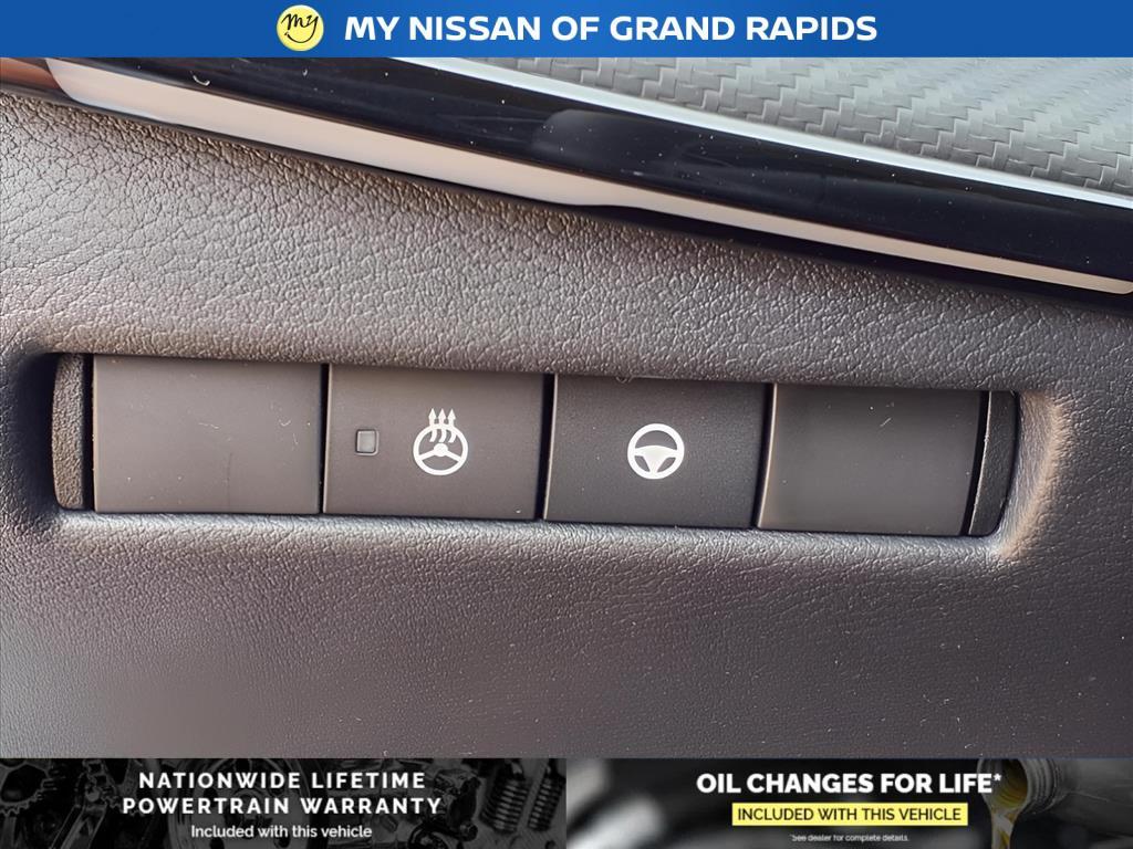 new 2025 Nissan Kicks car, priced at $31,171