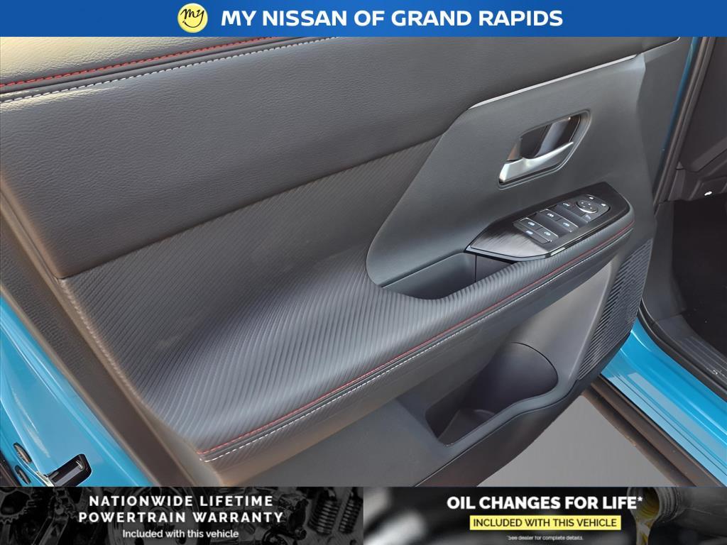 new 2025 Nissan Kicks car, priced at $31,171