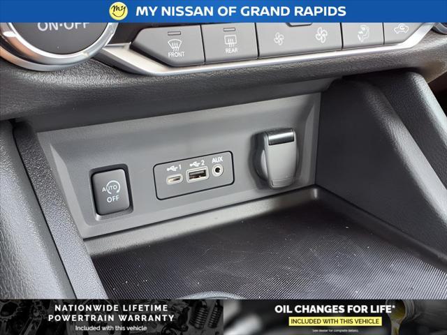 new 2025 Nissan Sentra car, priced at $24,136