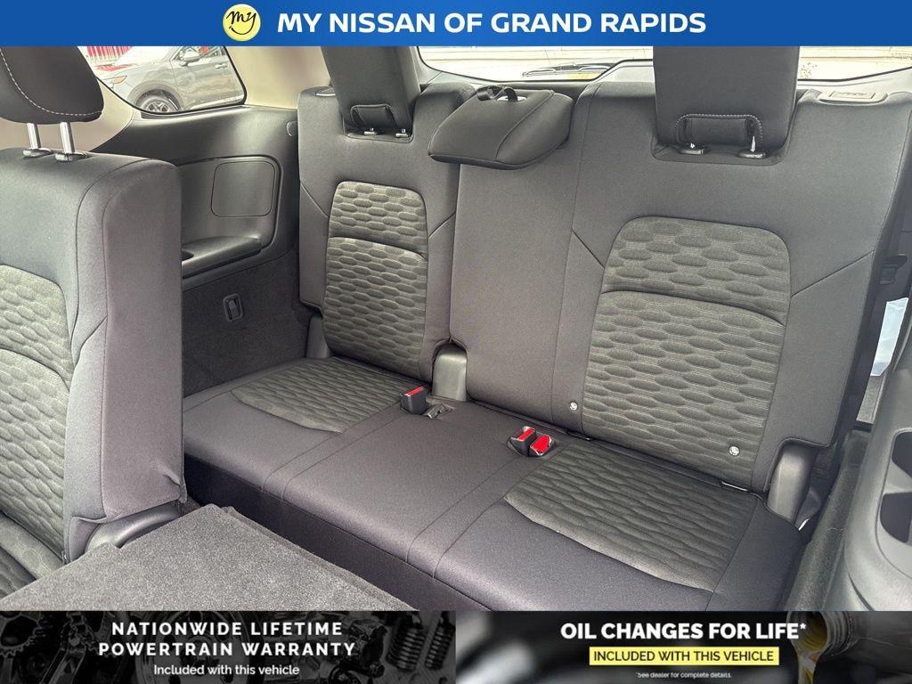 new 2025 Nissan Pathfinder car, priced at $36,713