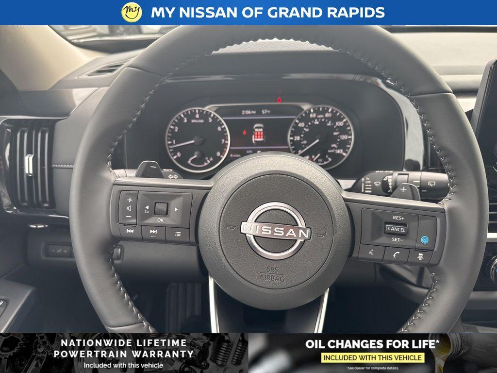 new 2025 Nissan Pathfinder car, priced at $36,713