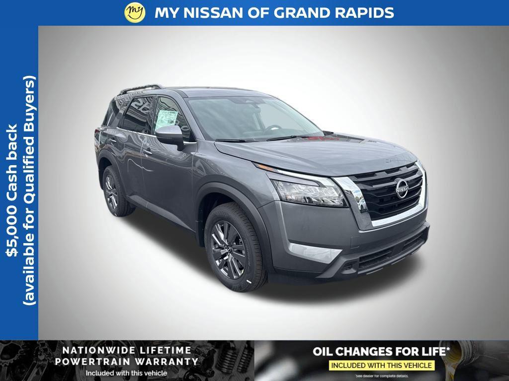 new 2025 Nissan Pathfinder car, priced at $36,713