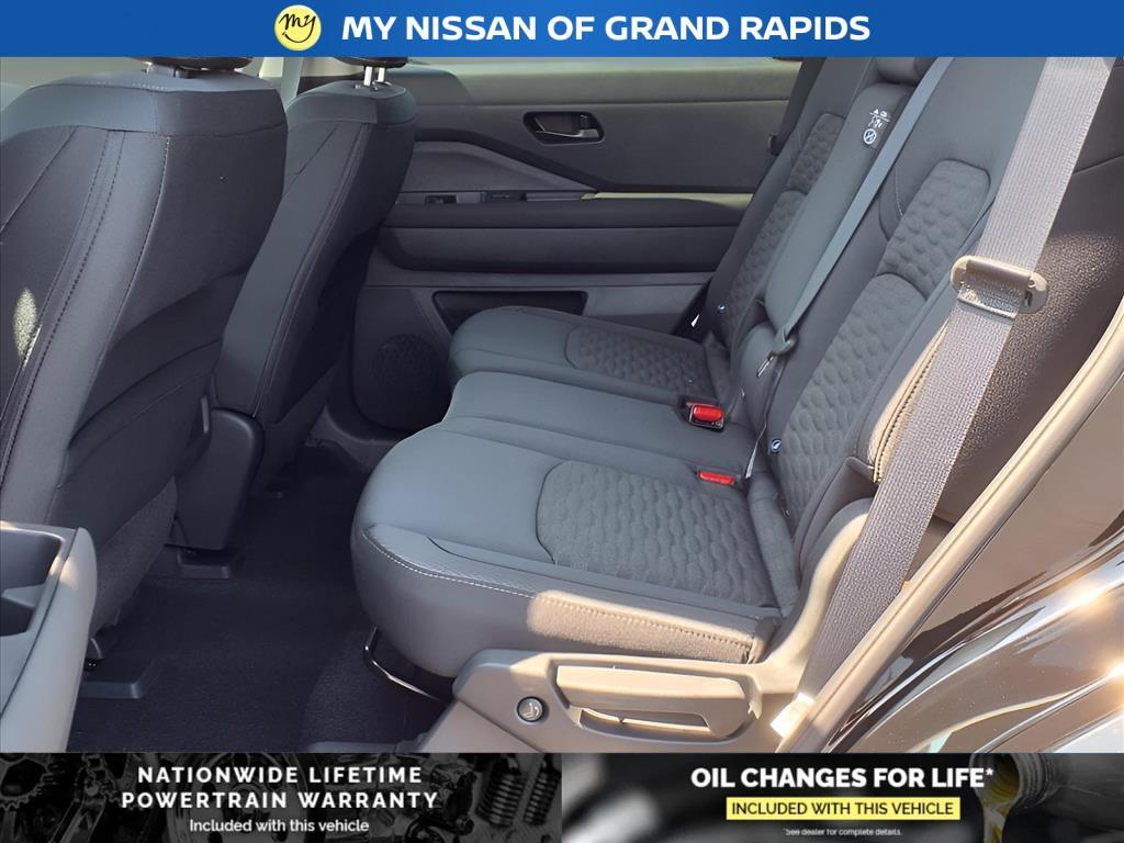 new 2025 Nissan Pathfinder car, priced at $38,384