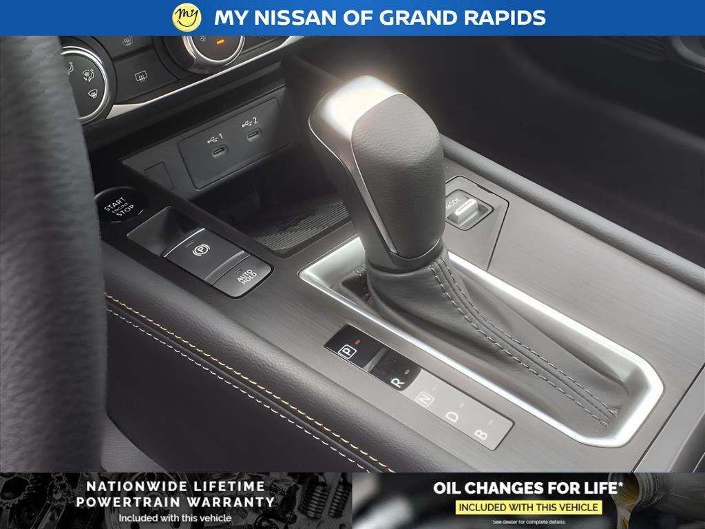 new 2025 Nissan Kicks car, priced at $27,136