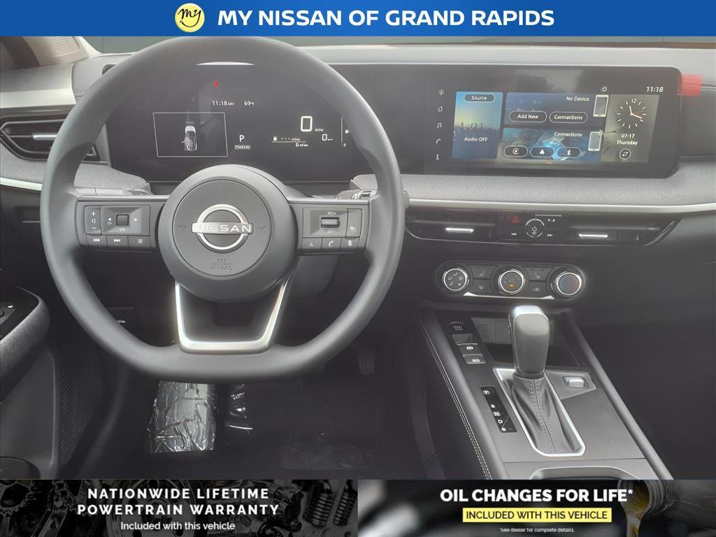 new 2025 Nissan Kicks car, priced at $27,136