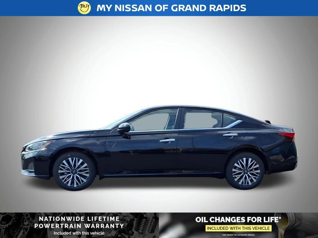 new 2025 Nissan Altima car, priced at $31,788