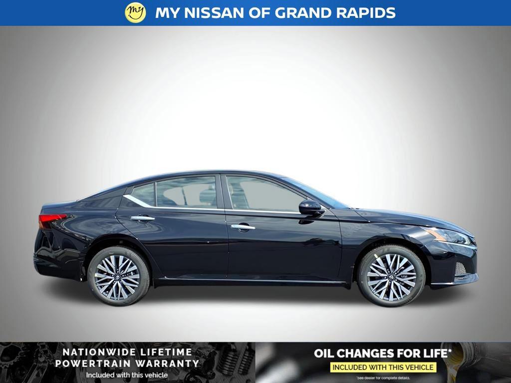 new 2025 Nissan Altima car, priced at $31,788