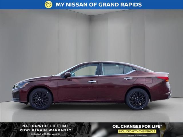 new 2025 Nissan Altima car, priced at $30,322