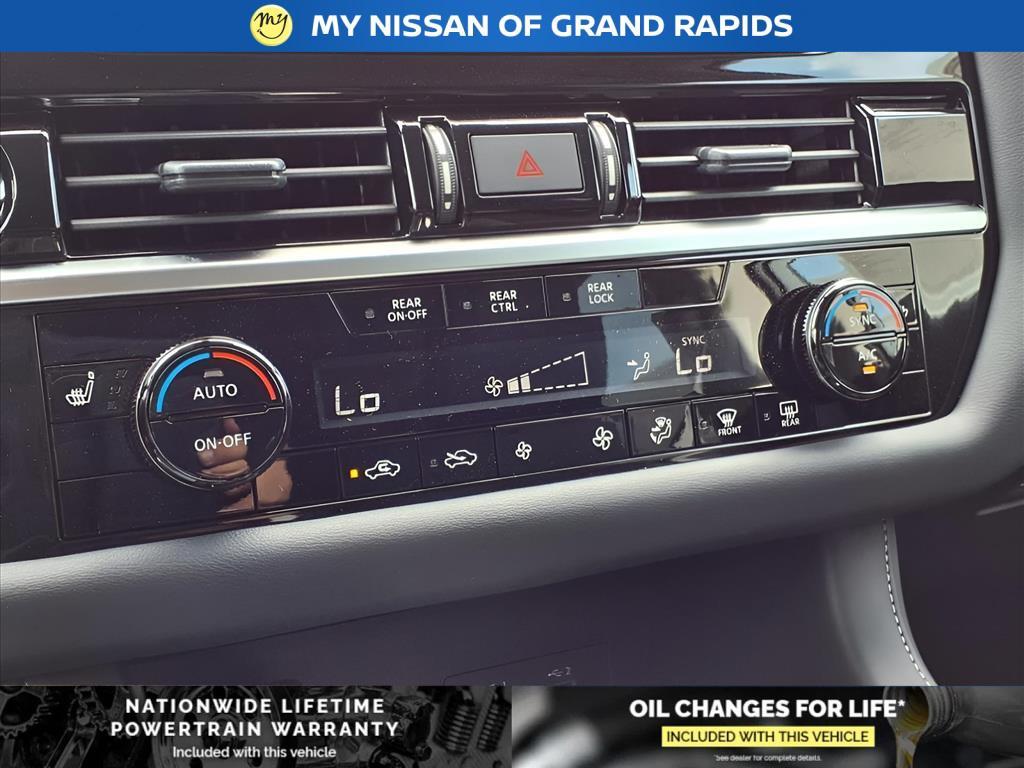 new 2025 Nissan Pathfinder car, priced at $38,171