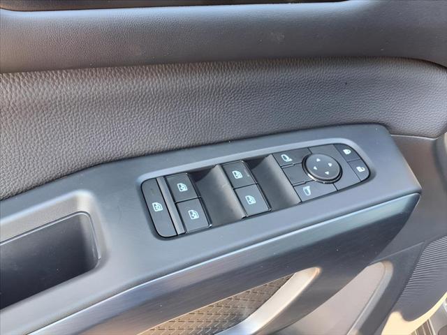 new 2025 Nissan Pathfinder car, priced at $43,595