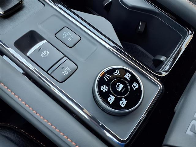 new 2025 Nissan Pathfinder car, priced at $43,595