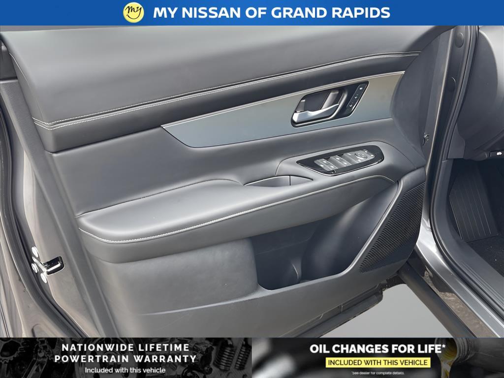 new 2025 Nissan Murano car, priced at $42,072