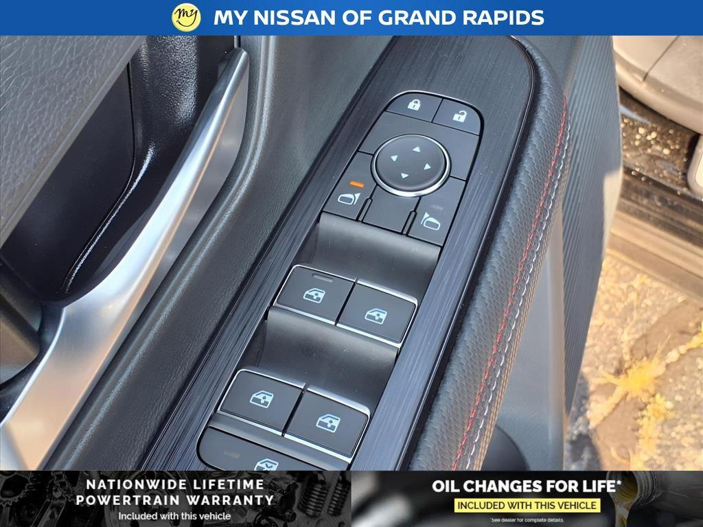 new 2025 Nissan Kicks car, priced at $27,498