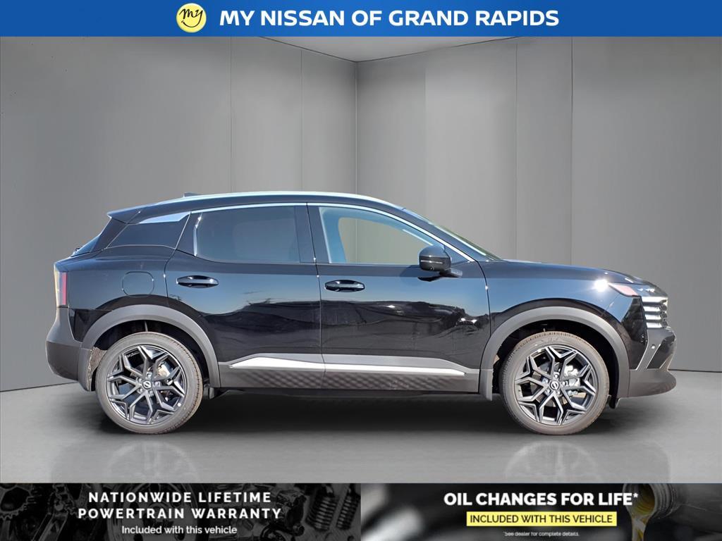 new 2025 Nissan Kicks car, priced at $29,524