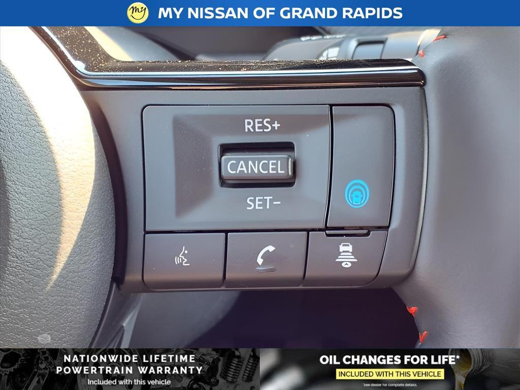 new 2025 Nissan Kicks car, priced at $27,498