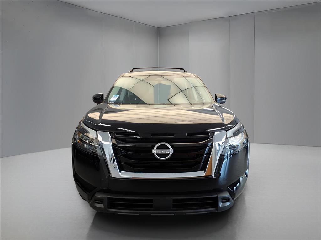 new 2025 Nissan Pathfinder car, priced at $36,671