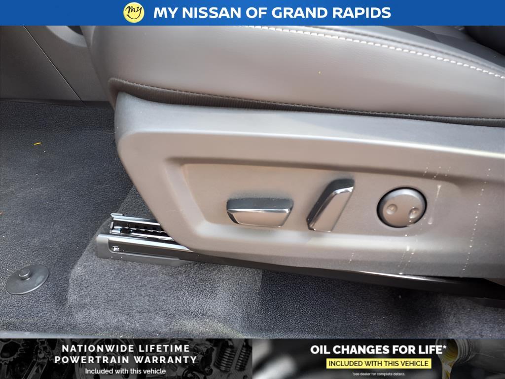 new 2025 Nissan Murano car, priced at $37,003