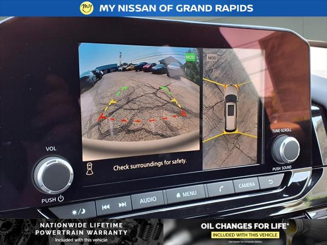 new 2025 Nissan Pathfinder car, priced at $43,960