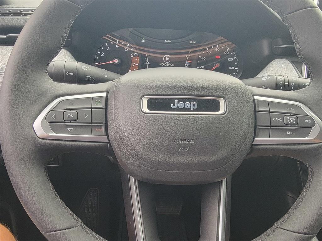 new 2025 Jeep Compass car, priced at $28,610