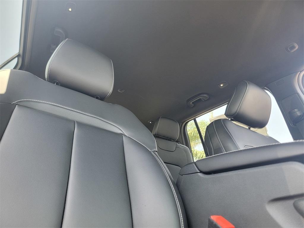 new 2025 Jeep Grand Cherokee L car, priced at $43,958