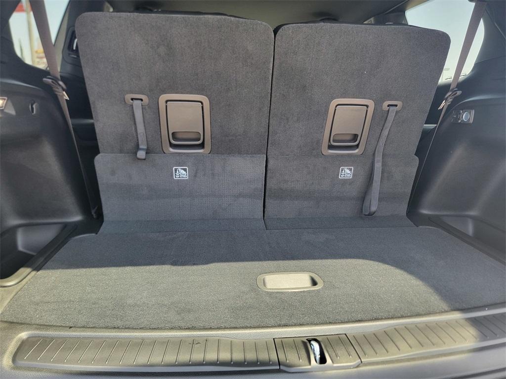 new 2025 Jeep Grand Cherokee L car, priced at $43,958