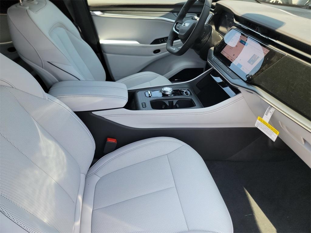 new 2025 Jeep Wagoneer S car, priced at $45,790