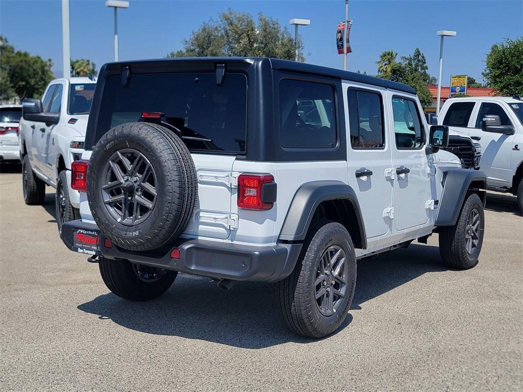new 2025 Jeep Wrangler car, priced at $45,417