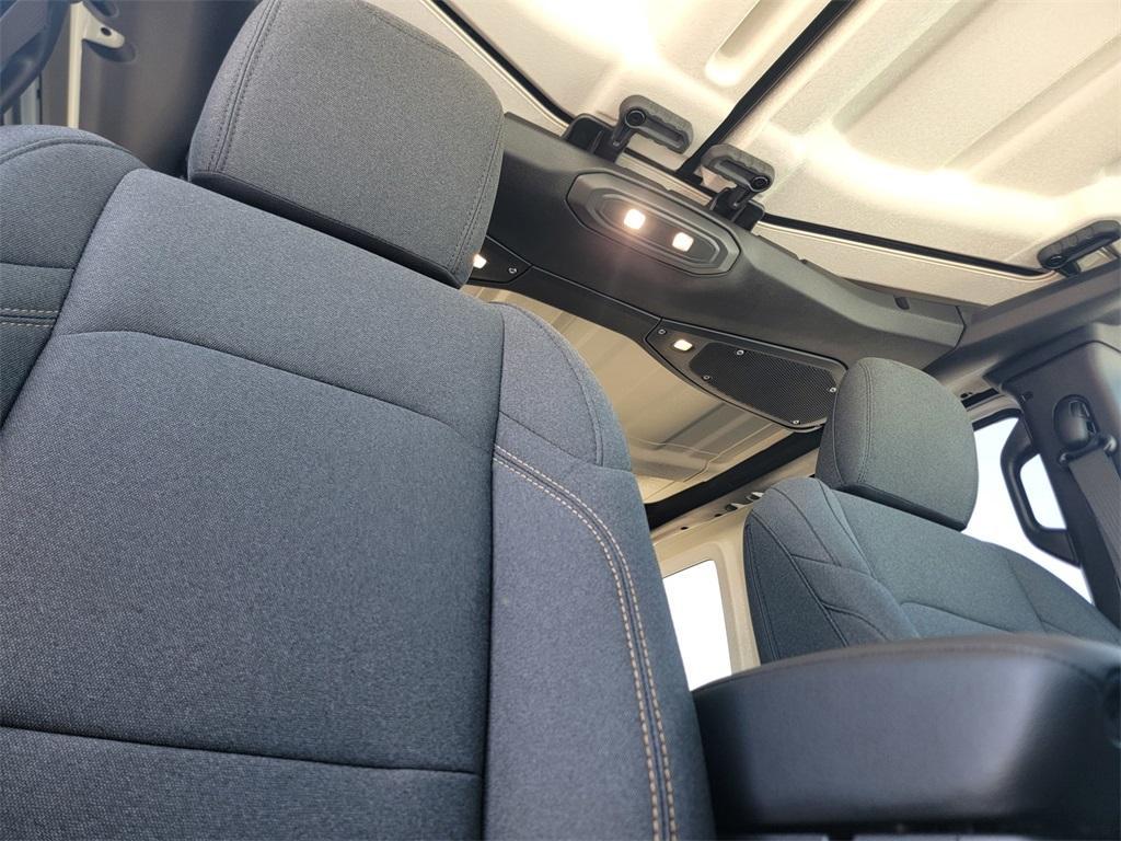 new 2025 Jeep Wrangler car, priced at $45,417
