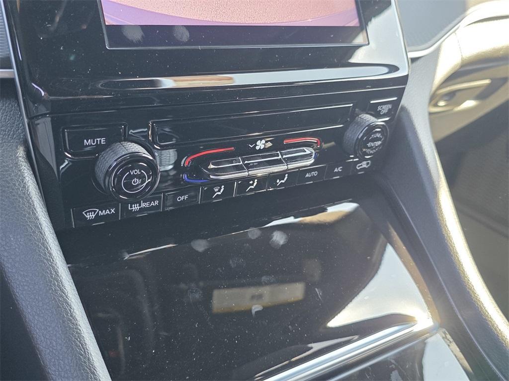 new 2025 Jeep Grand Cherokee car, priced at $34,625