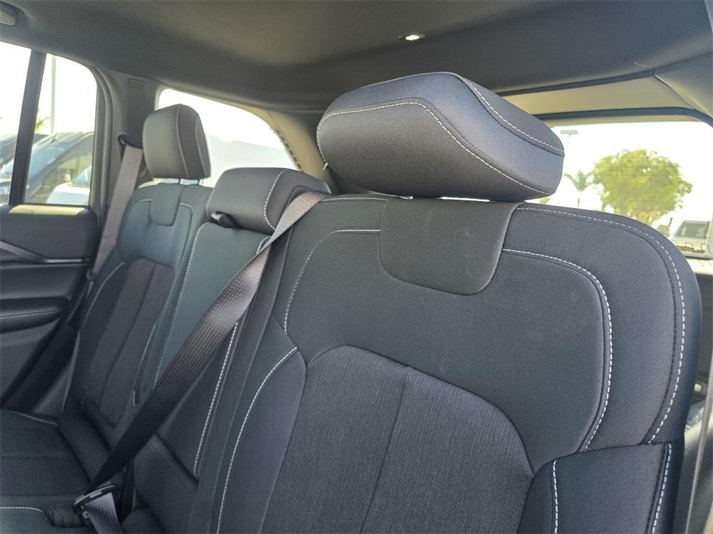 new 2025 Jeep Grand Cherokee car, priced at $34,625